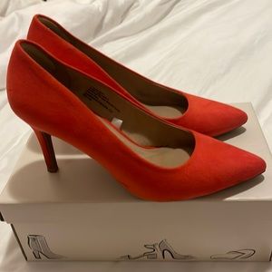Orange Pumps